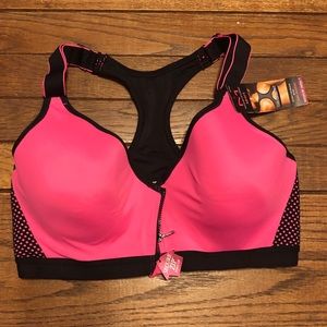 NEW Maidenform Sports Bra